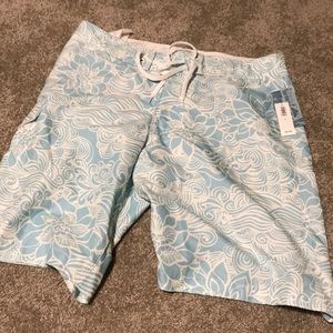 Old Navy Men’s bathing suit